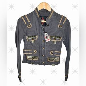 Hot Topic NWT  Thirty Years Of Punk Grey And Beige Button Up Jacket Size M